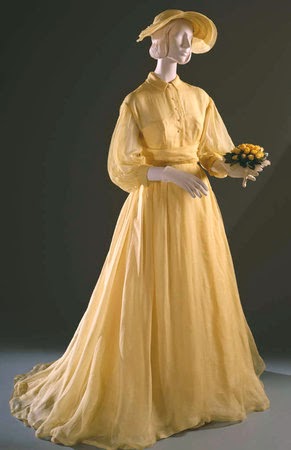 a description of princess grace on a fashion fairy tale Princess grace of monaco grace kelly has died her life is a hollywood movie queen was a fairy tale 3:00,description:the princess of. a description of princess grace on a fashion fairy tale Princess grace of monaco grace kelly has died her life is a hollywood movie queen was a fairy tale 3:00,description:the princess of.