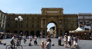 Florencia, Piazza della Repubblica. Florencia, Piazza della Repubblica.
