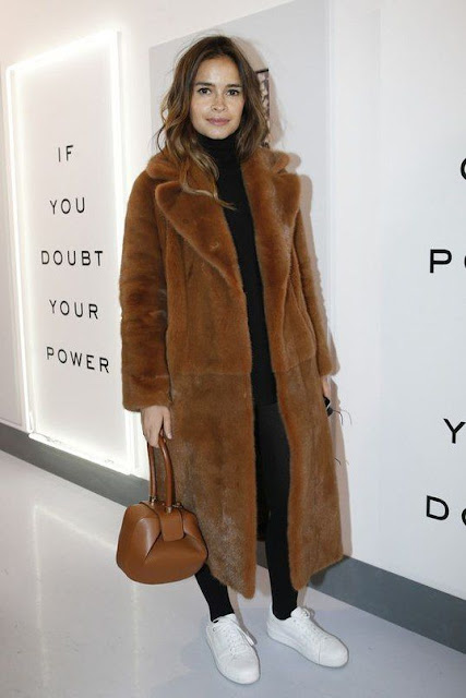 Faux fur coat 