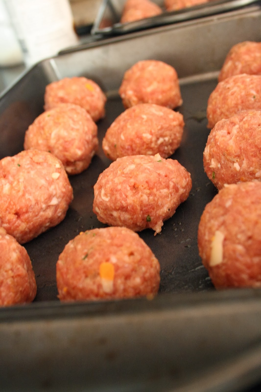 Modern Housewife OMG Cheese Stuffed Meatballs