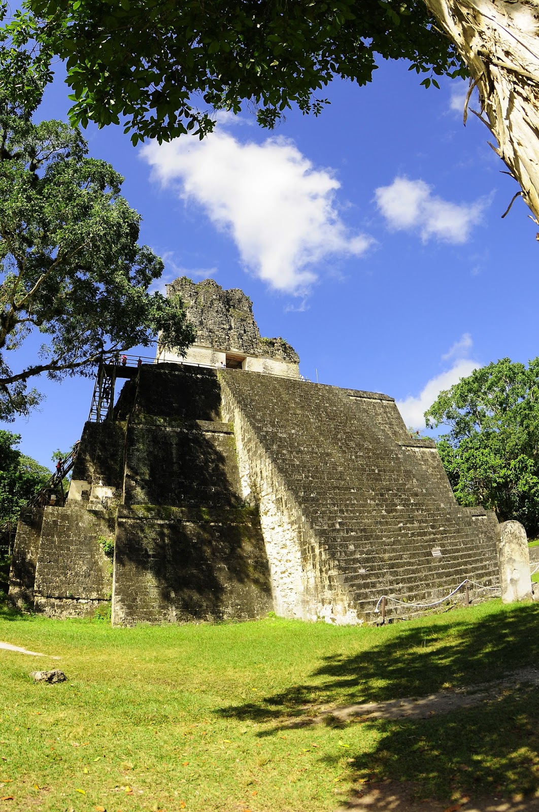 GTM Tour Guide & Travel Services: GUATEMALA, HEART OF THE MAYAN WORLD