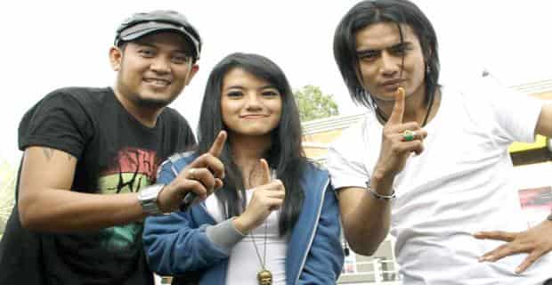 Kunci Lagu Setia Band - Asmara - KUNCI LAGU OK