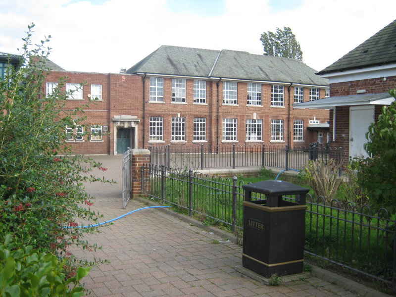 Photographs Of Newcastle: Walker Comprehensive School