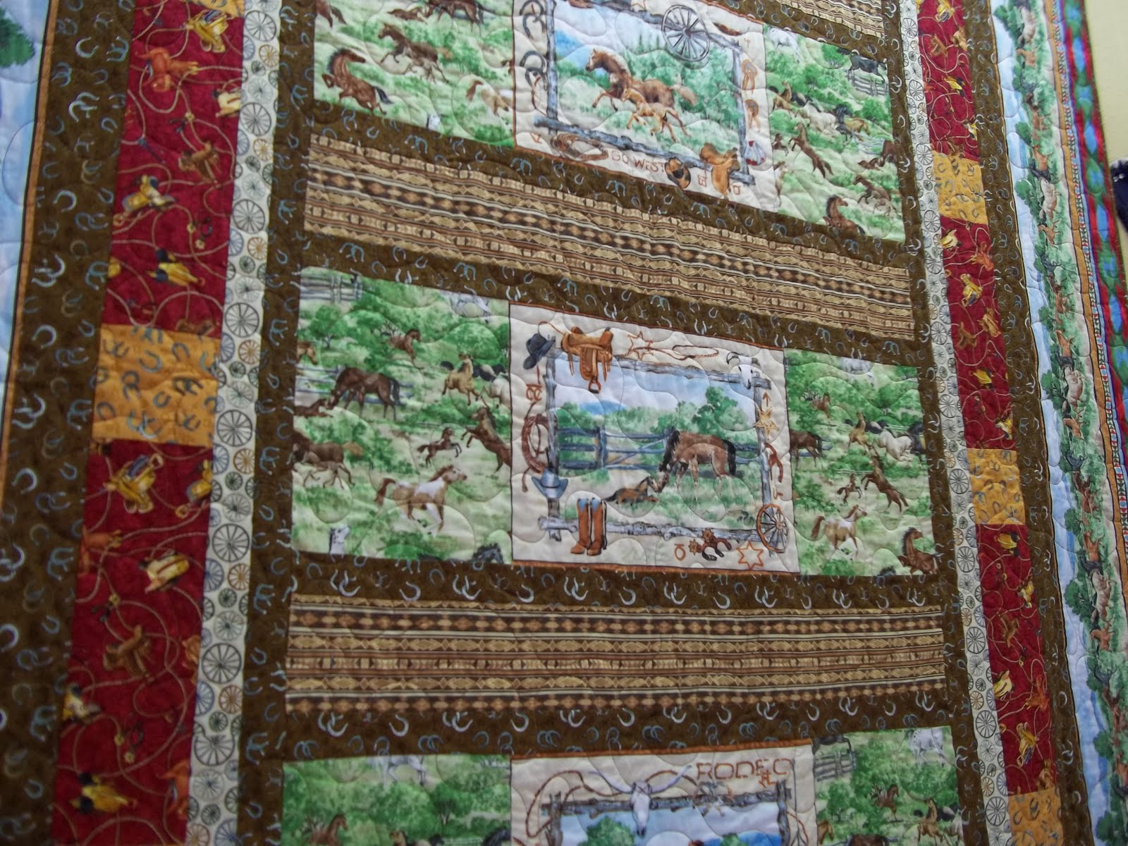 quiltanddagger Gone Quiltin in Bandera, Texas