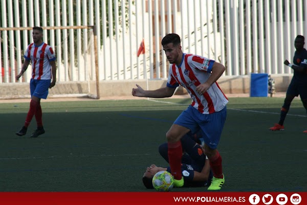 El Atlético Malagueño saca un punto ante el Poli Almería (1-1)