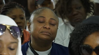 20 Exclusive Photos: tears, Tears and more tears as Moji Olaiya is finally laid to rest in Lagos today