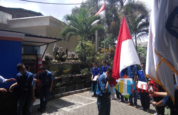 SMK PGRI 3 Malang “Mengepul Juara” untuk LKS tingkat Provinsi di
