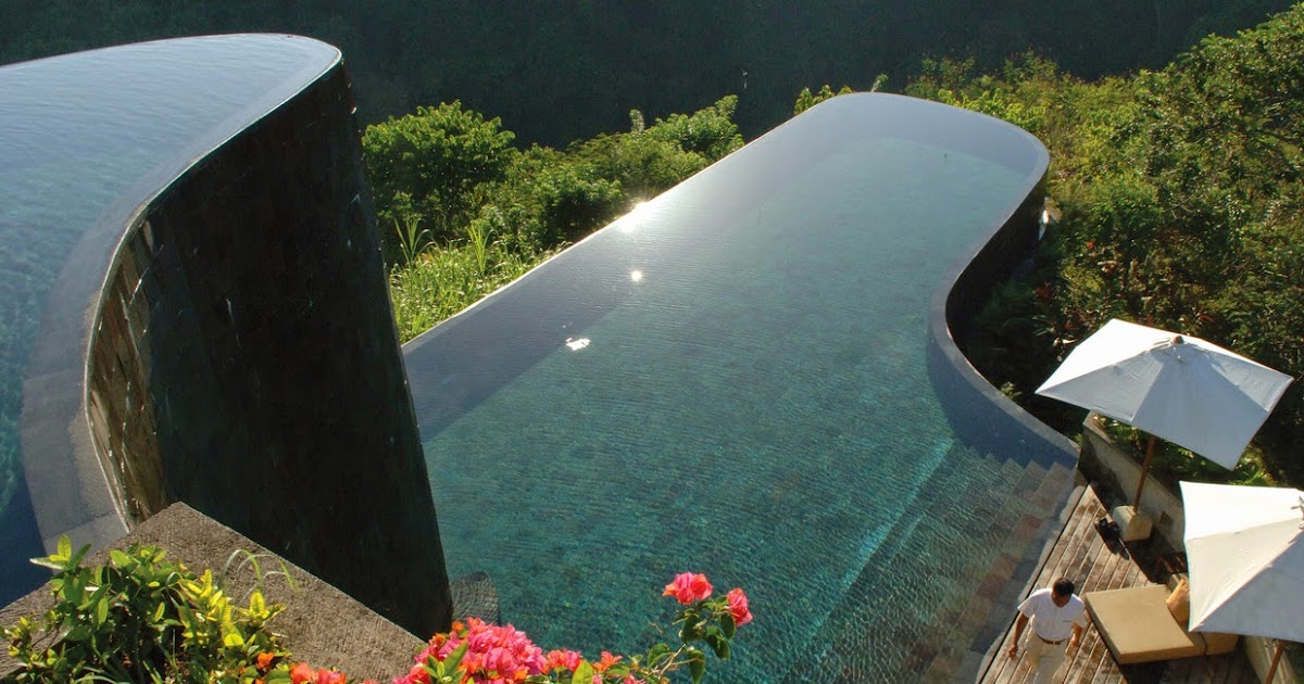 Бассейн отеля Ubud Hanging Gardens на Бали