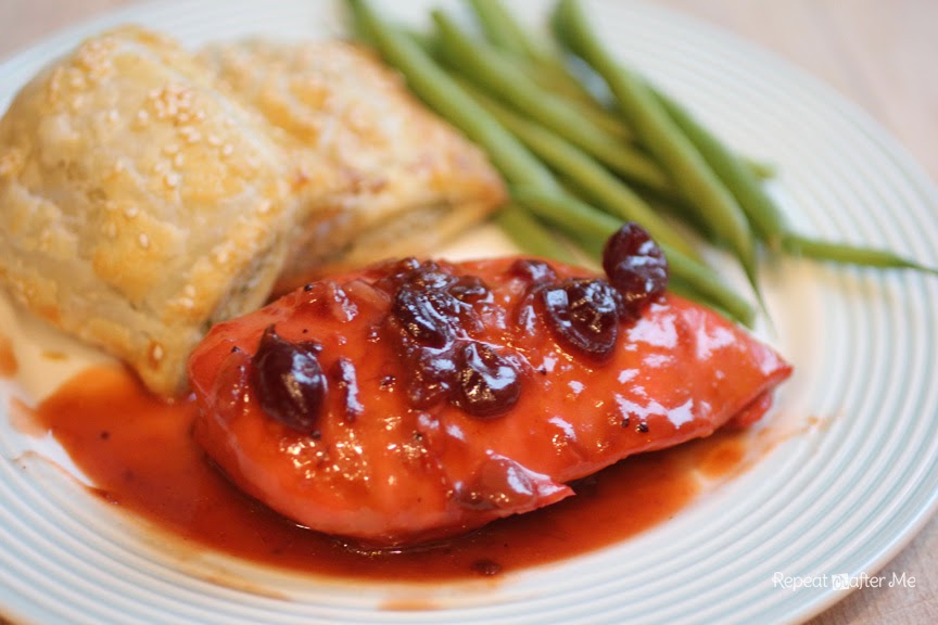 Crock Pot Cranberry Chicken | Repeat Crafter Me | Bloglovin’