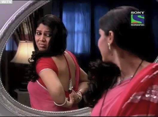 Indian Actress Corner Serial Actress Sakshi Tanwar Hot In Saree 