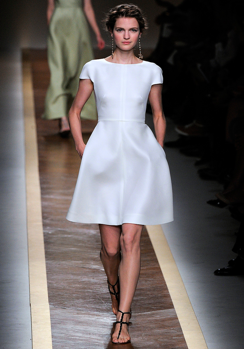 Fashion Show: Valentino Spring/Summer 2012 RTW Paris Fashion Week