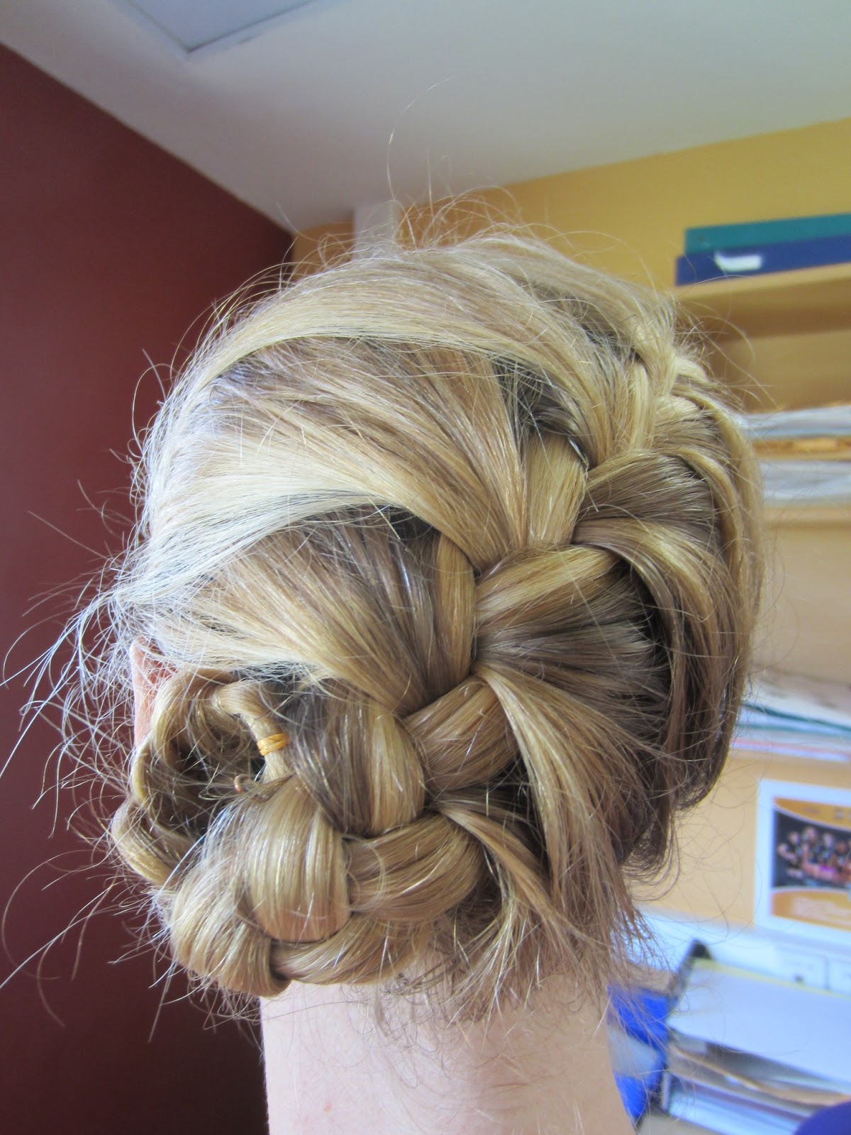 TX Roots Hair braiding Lobster tail