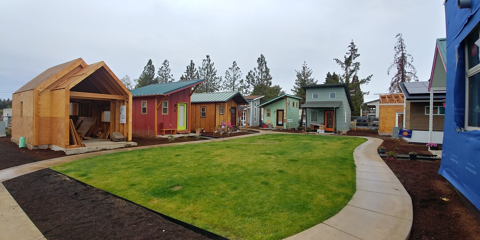 SW Oregon Architect Emerald Village