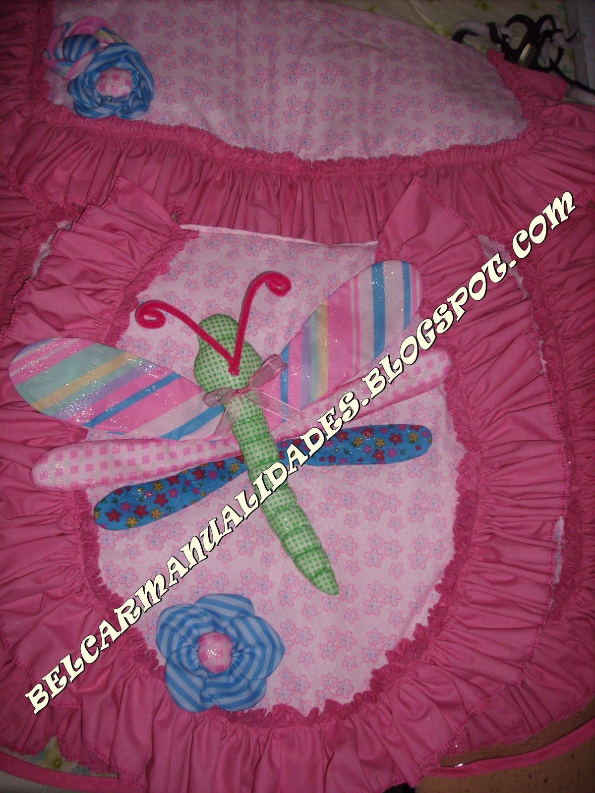 C@ROLIN@: JUEGO DE BAÑO CON LIBELULAS