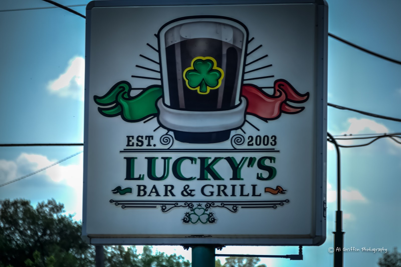 Our Eyes Upon Missouri Lucky’s Bar, Lake Ozark on the Bagnell Dam Strip
