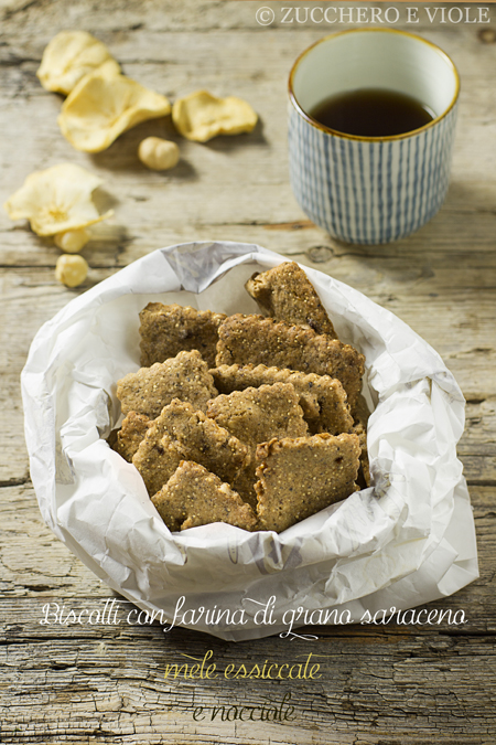 biscotti integrali alla mela 