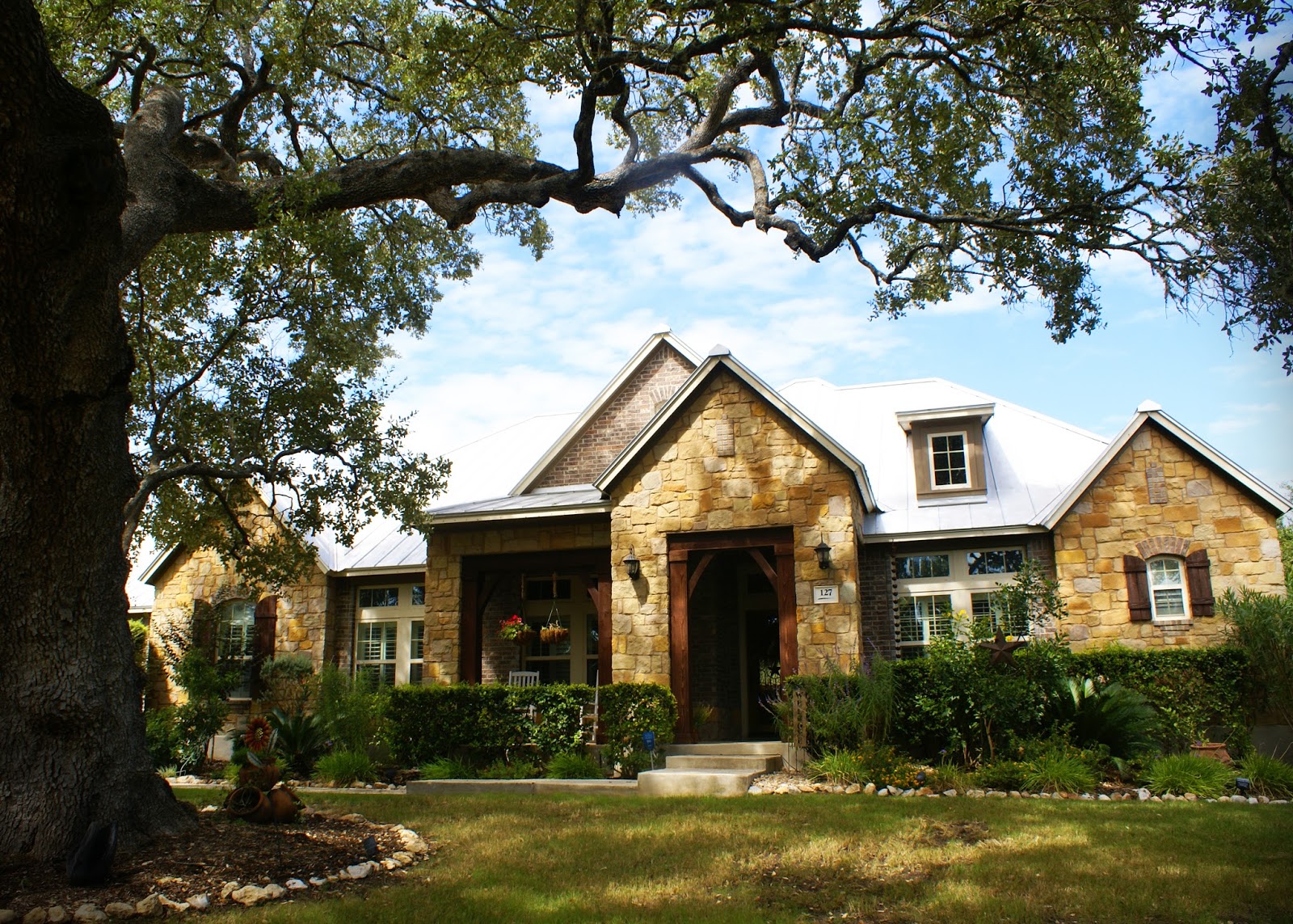 Dawn Loding, Realtor New Braunfels TX 8304817580 Luxury Living in