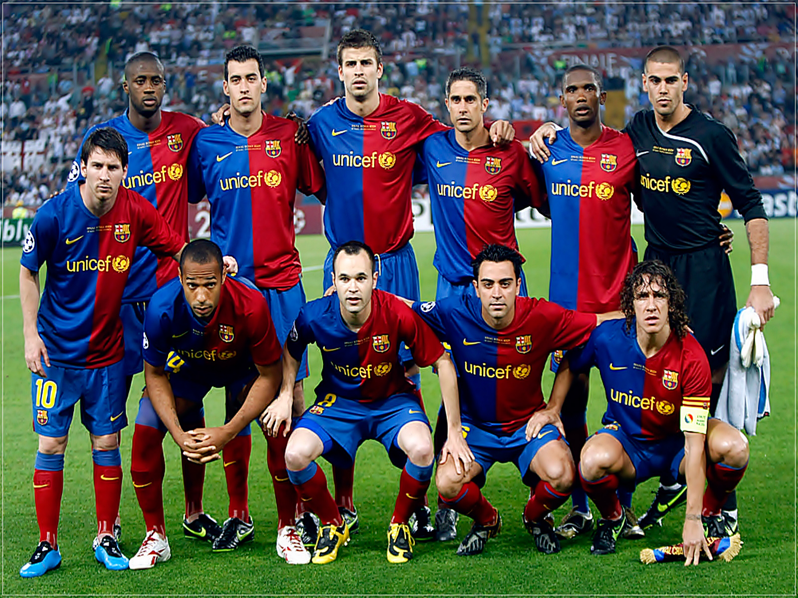 COOL IMAGES: FC Barcelona team Wallpapers