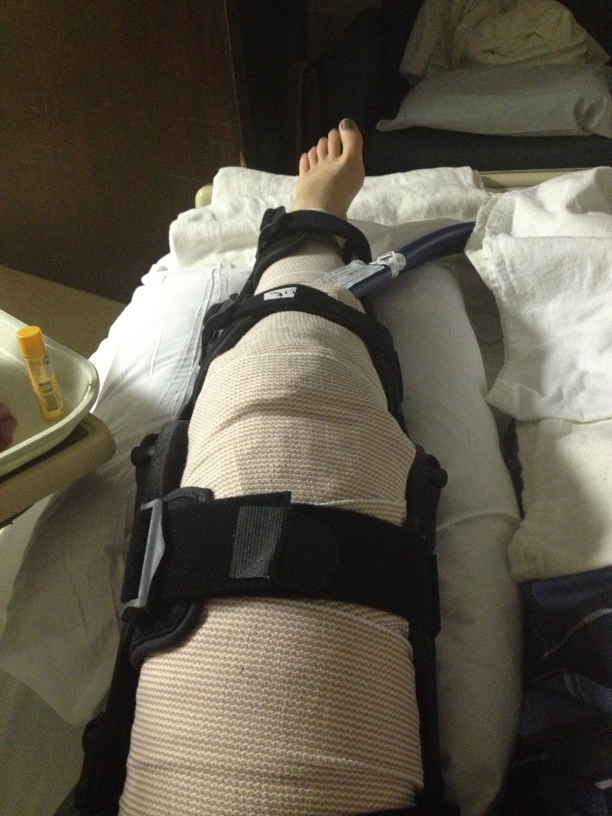 be well (and laugh): Torn Meniscus