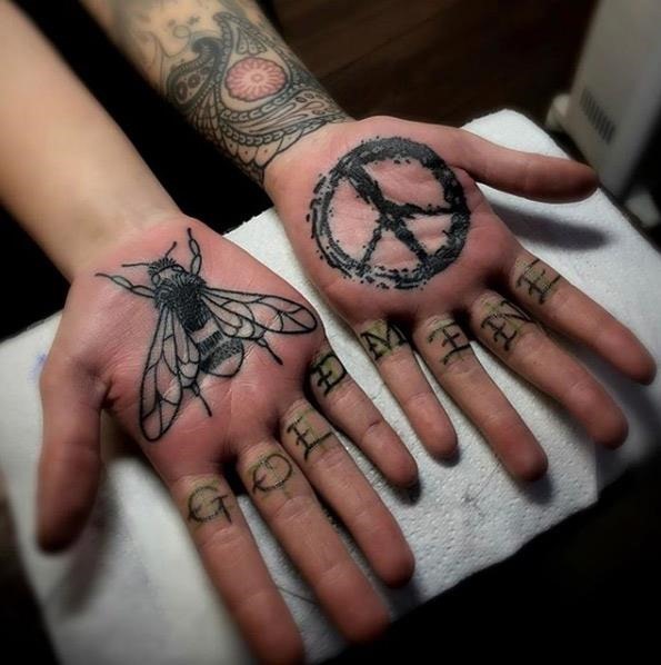 Tatuagens na palma da mão Tatuagens na palma da mão