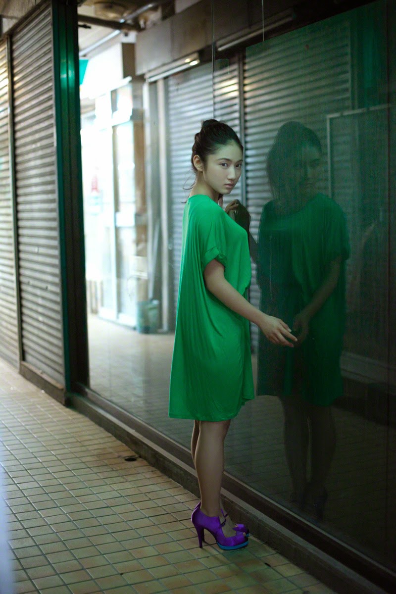 F-M-R [Foil Man Rips]: Happy 21st birthday Saaya Irie!