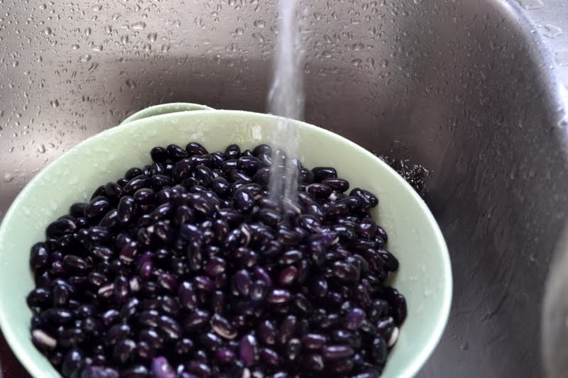 Tuti by HAM Black beans, lessgas style!