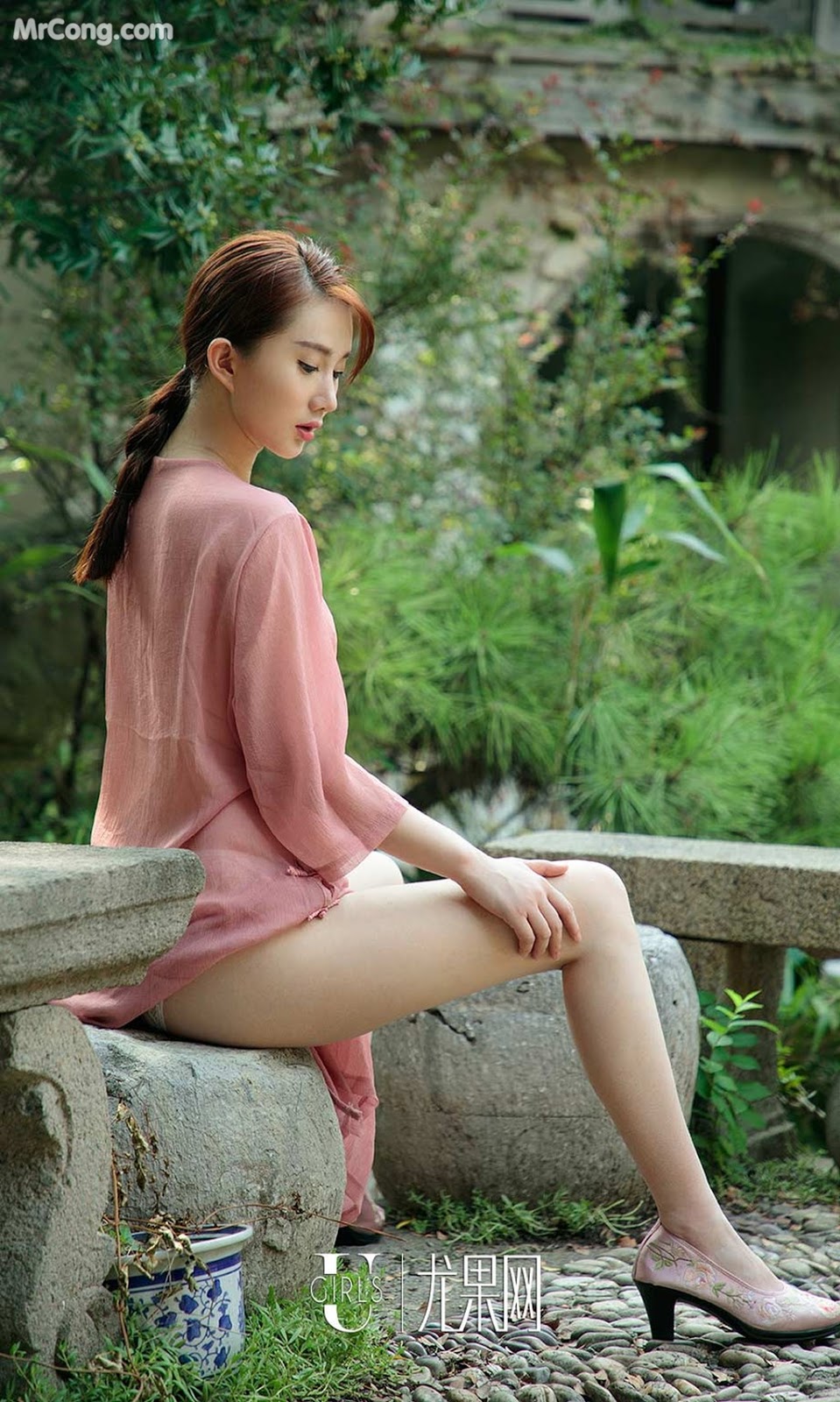 UGIRLS - Ai You Wu App No.1222: Model Su Xiao Man (苏小曼) (35 photos)