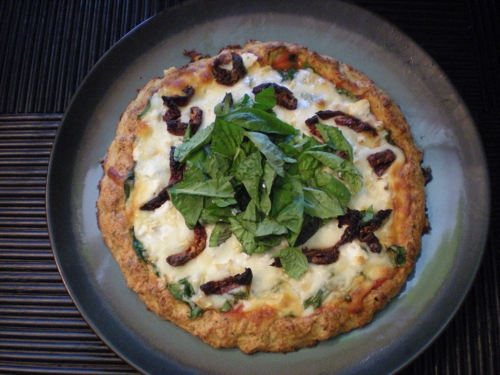 Kate's Guide to Your Inner Foodie Cauliflower Pizza Crust {GF + Low
