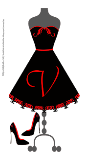 Abecedario Rojo sobre Vestido Negro. Red Alphabet in Black Dress.