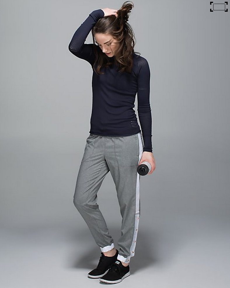 http://www.anrdoezrs.net/links/7680158/type/dlg/http://shop.lululemon.com/products/clothes-accessories/pants-run/Var-City-Track-Pant?cc=0001&skuId=3595485&catId=pants-run