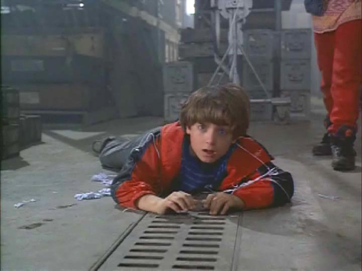 capture of my movie! Elijah Wood Forever Young (1992)