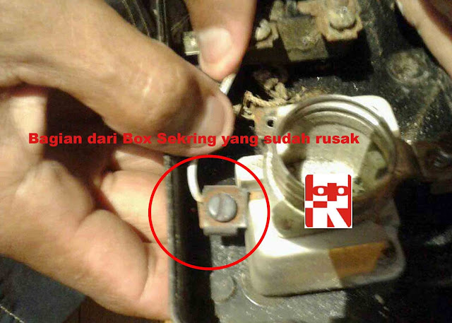 box sekring yang sudah rusak box sekring yang sudah rusak