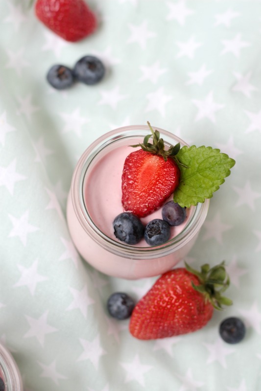 Erdbeer-Minze Cheesecake im Glas - Sasibella