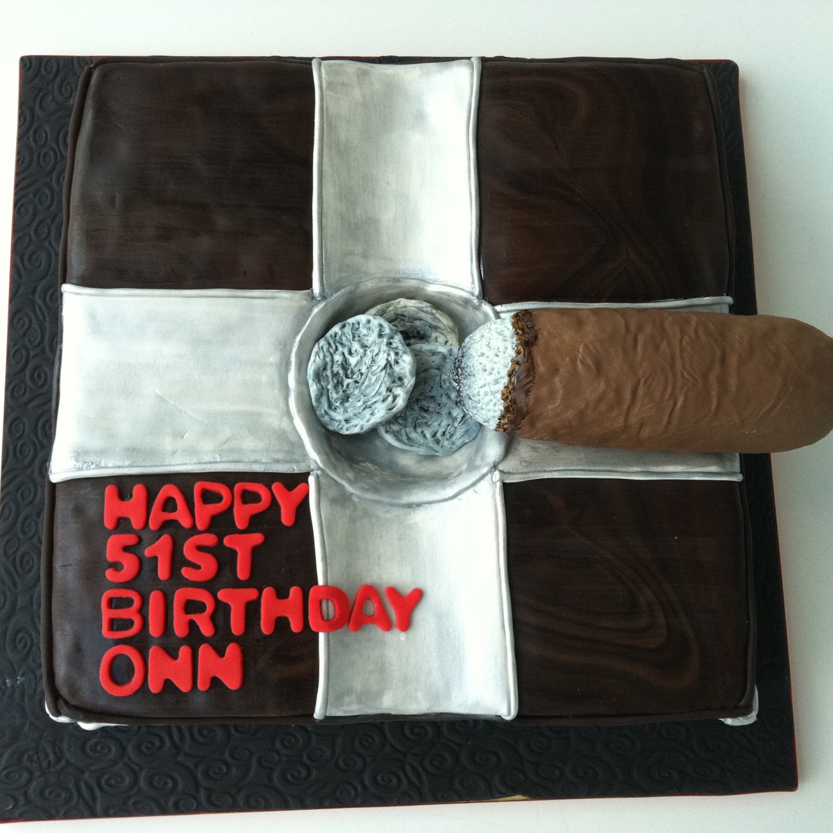 TeaRoom by Bel Jee Ashtray Cake