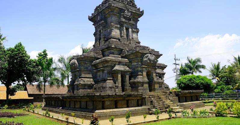 5 Candi Peninggalan Kerajaan Singasari Yang Bisa Ditemukan