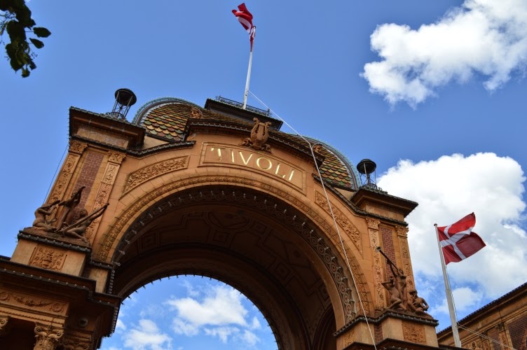 Tivoli, Copenhagen, amusement park, Denmark, Dánsko, zábavní park pouť