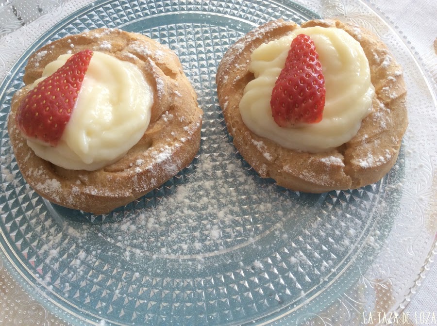 zeppole con crema pastelera