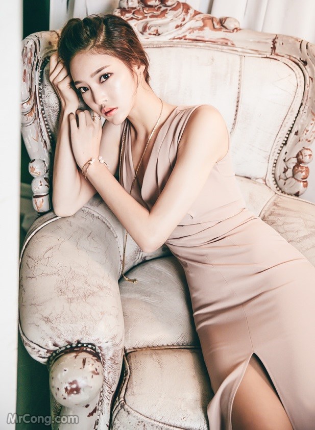 Model Park Jung Yoon in the November 2016 fashion photo series (514 photos) photo 11-16