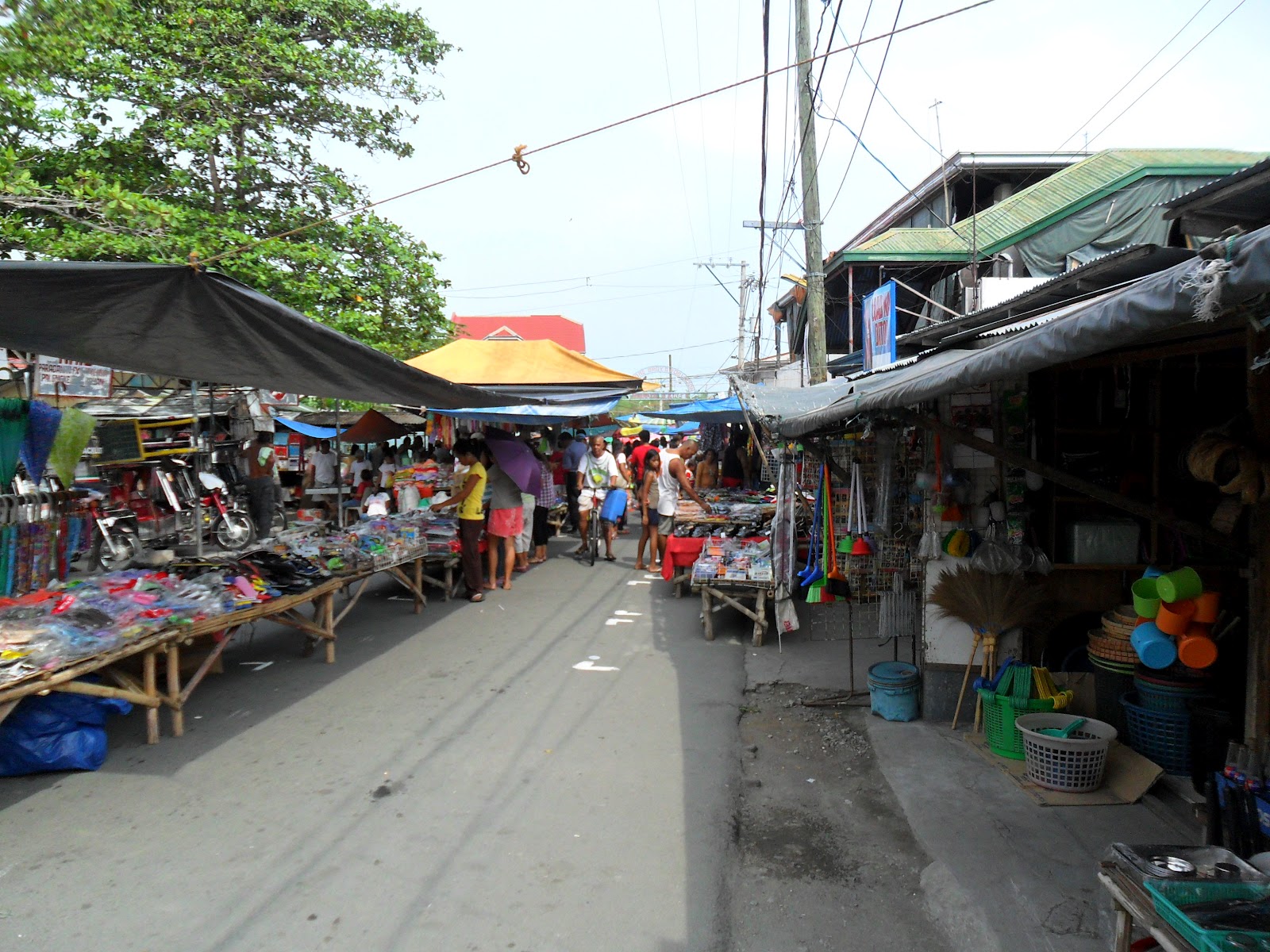 EXPAT AUX PHILIPPINES: JOUR DE MARCHÊ AUX PHILIPPINES