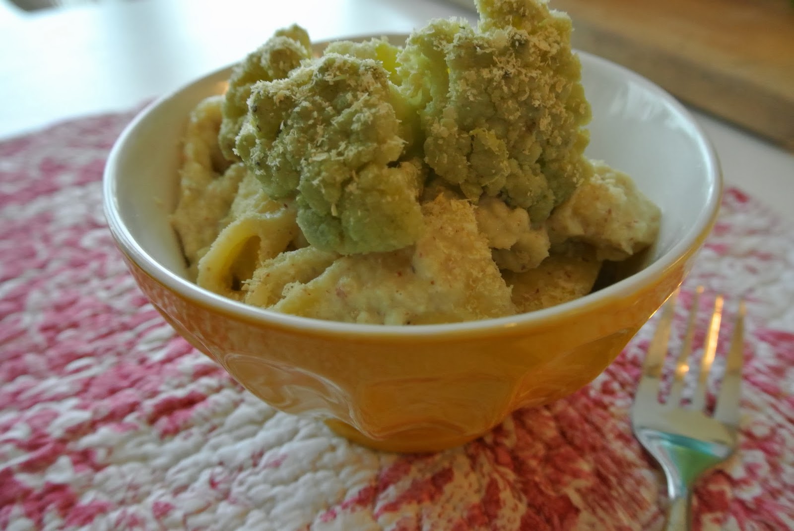 paccheri con pesto di broccolo siciliano