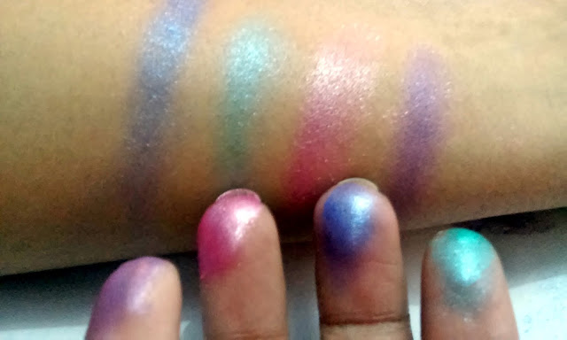 Achegue-se! Sombra asa de borboleta com glitter - Vivai / Datine Cosméticos Achegue-se! Sombra asa de borboleta com glitter - Vivai / Datine Cosméticos