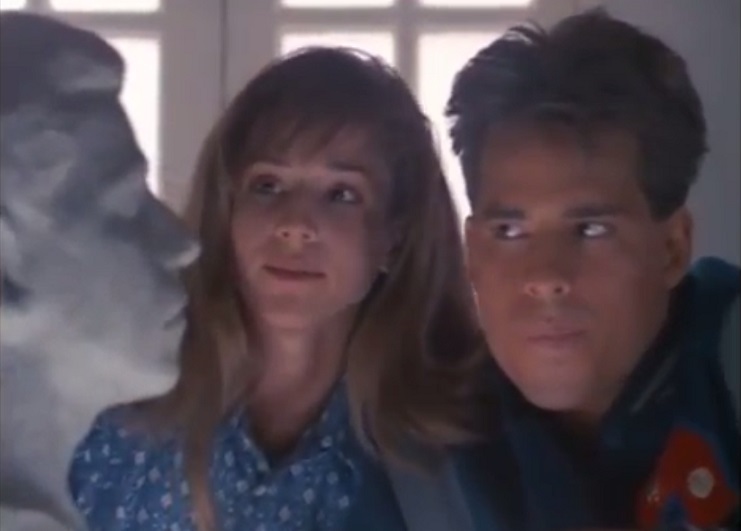 The Bloody Pit of Horror Mirror Mirror (1990)