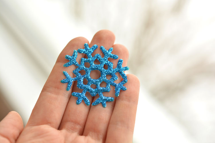 {DIY} Des décos de fenêtres home made pour Noël ! - Initiales GG