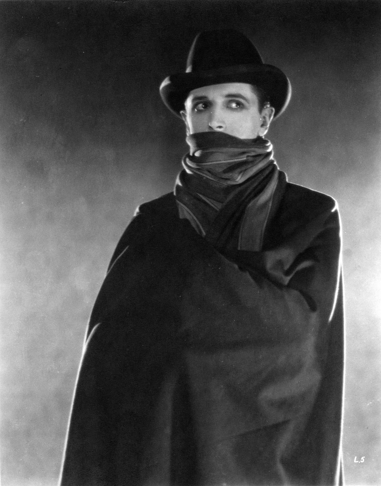 The Lodger Starring Ivor Novello as Jack The Ripper