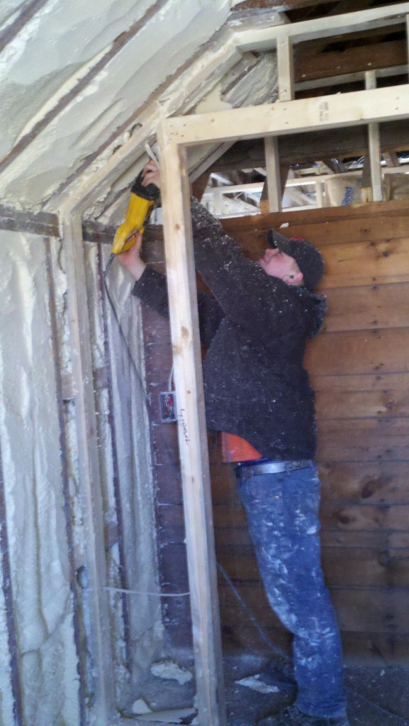 MEC&F Expert Engineers ISOCYANATES AND THE FOAM INSULATION DISASTER