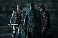 Justice League Ben Affleck, Gal Gadot, Ezra Miller Image 1 (4)