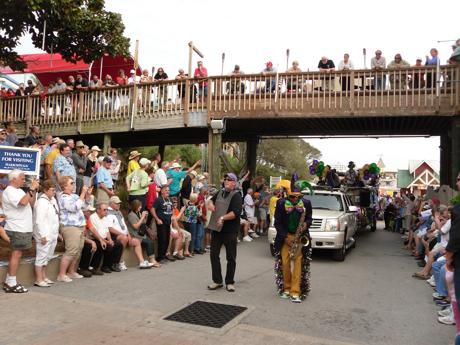 RVFulltimingLove Mardi Gras parade in Destin Florida