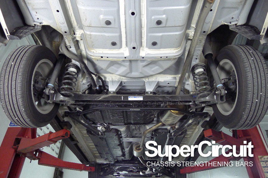 SUPERCIRCUIT CHASSIS STRENGTHENING BARS Perodua Bezza Front Strut Bar