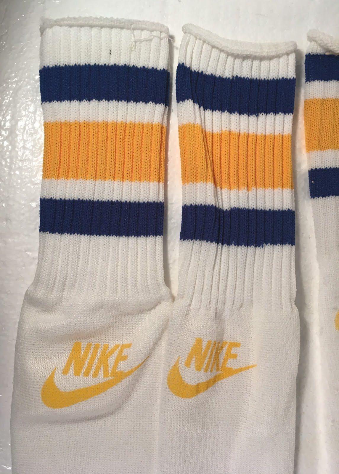 nike old school socks