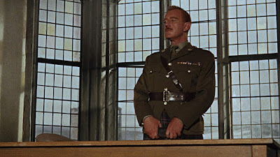 Tunes Of Glory 1960 Alec Guinness Image 1